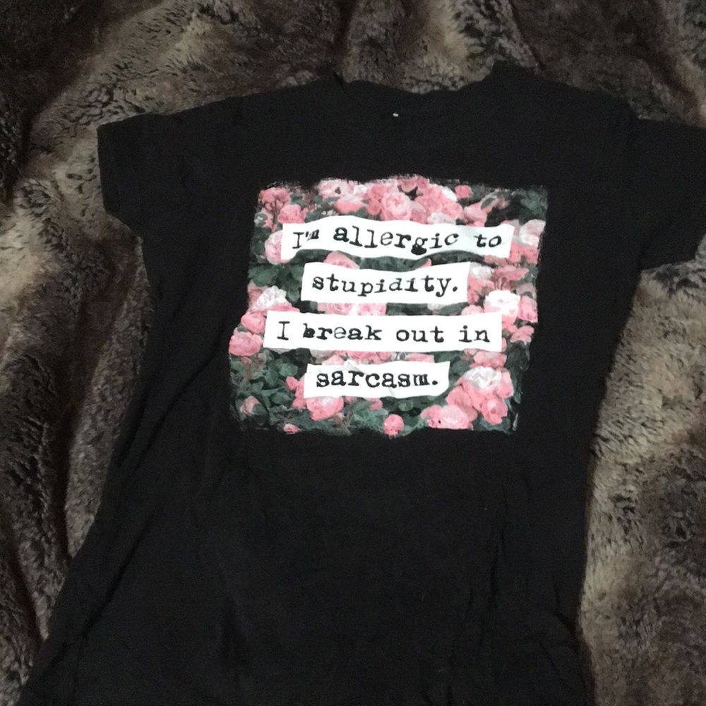 graphic T